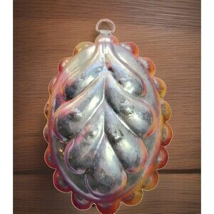 Vintage MCM German Fleur De Lis Aluminum European Cake Bread Baking Mold Decor